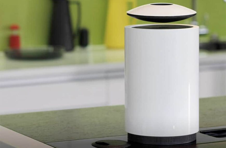 Mars Levitation Bluetooth Speaker