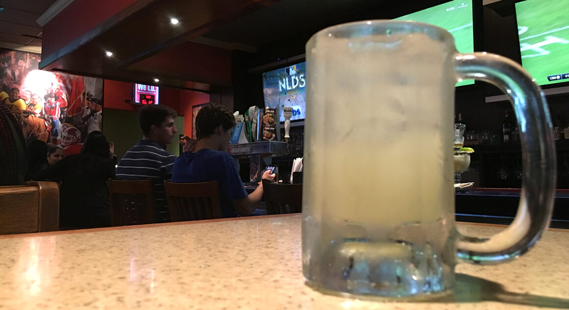 Applebee s DollaRitas Are The Best Way To Spend A Buck Mocha Man Style Applebee s DollaRitas Are The Best Way To Spend A Buck Mocha Man Style