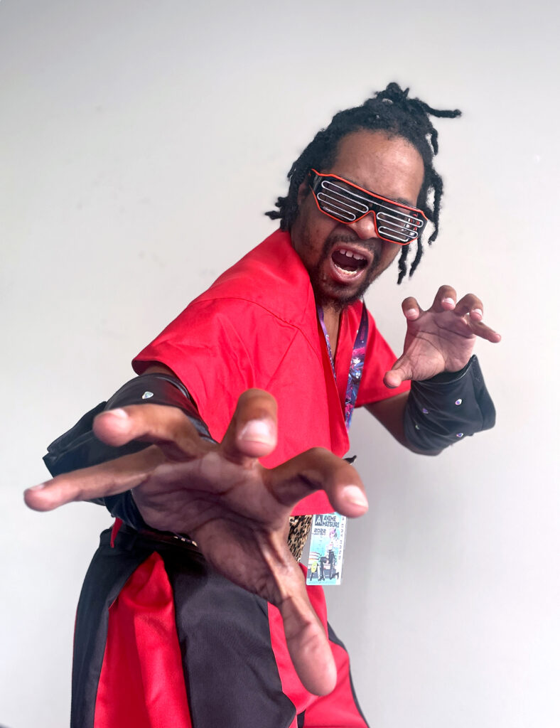 black cosplayer at comicpalooza sho'nuff from the last dragon