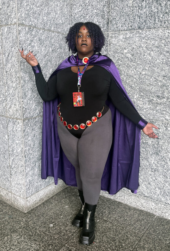 black cosplayer at comicpalooza - raven from teen titans