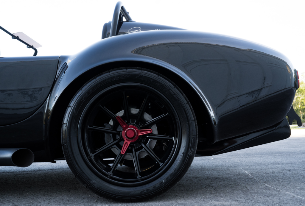 Superformance shelby cobra rear tire